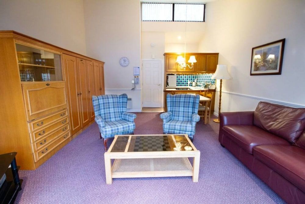 Studio 06 Loch Rannoch Highland Club 2