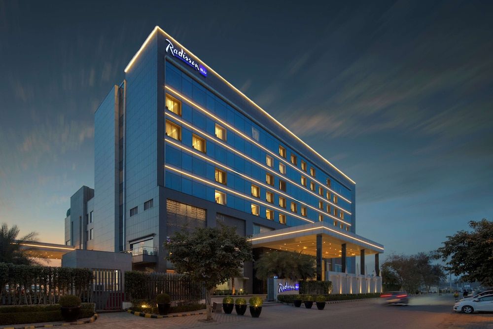 Radisson Blu Faridabad 1