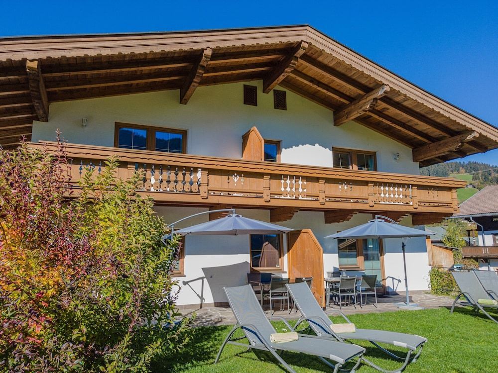 Apartment in Brixen near Wilder Kaiser Gondola 1