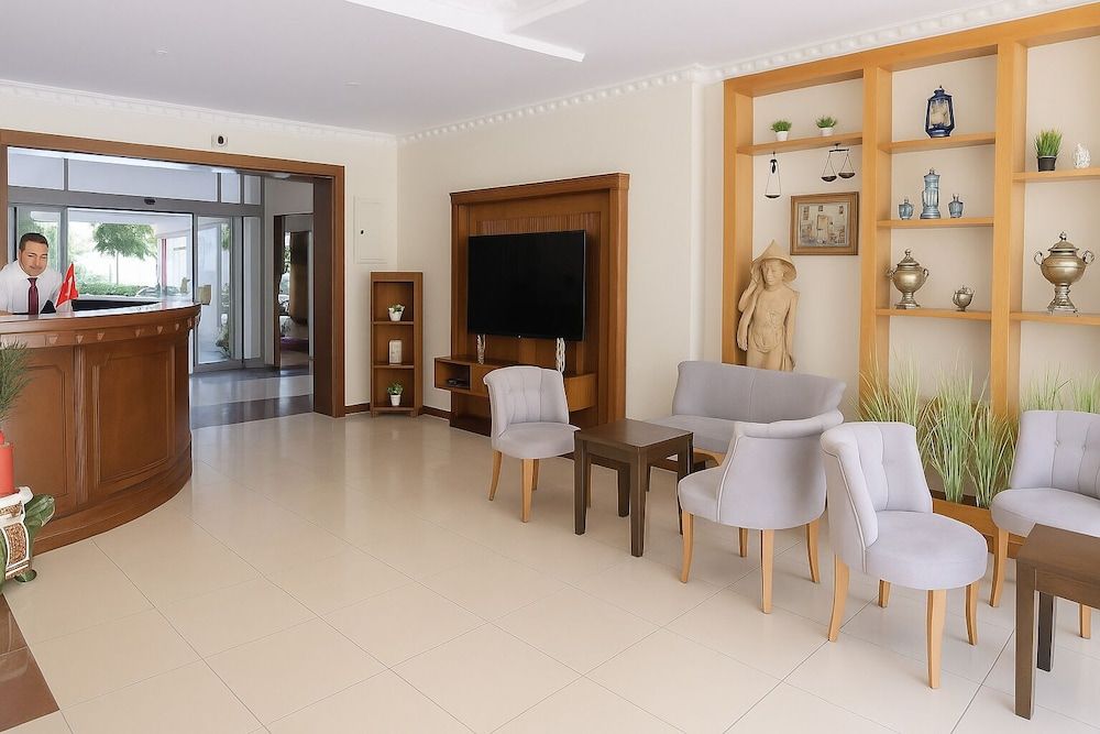 CihanTürk Hotel 2