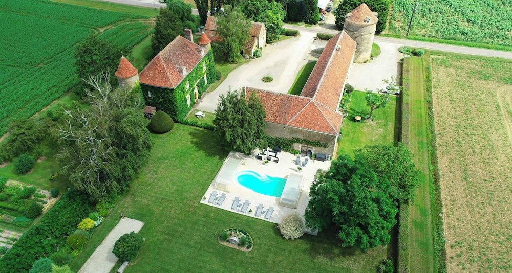 Château de Ribourdin 1