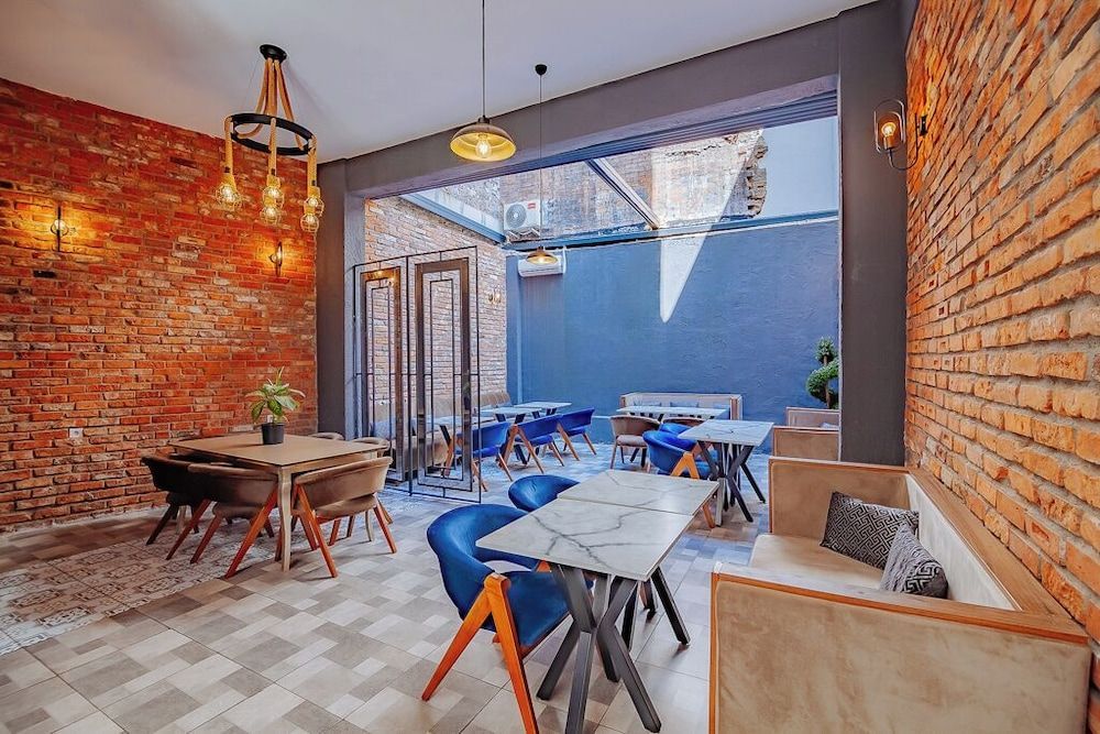 Petra Galata Hotel 1