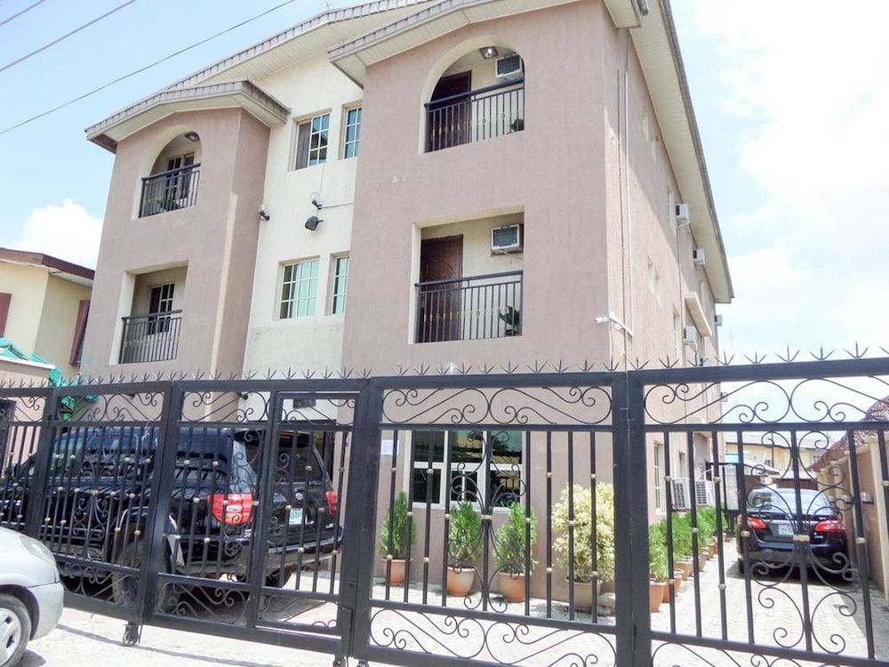 Wonder King Hotel 1