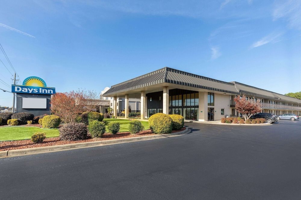 Days Inn by Wyndham Florence/I-95 North 1