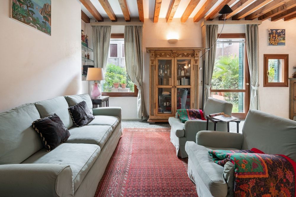 Garden apartment 1