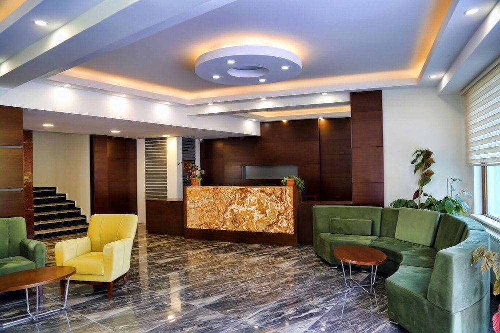 Black Forest Hotel 2
