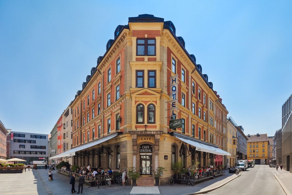 Hotel Central 1