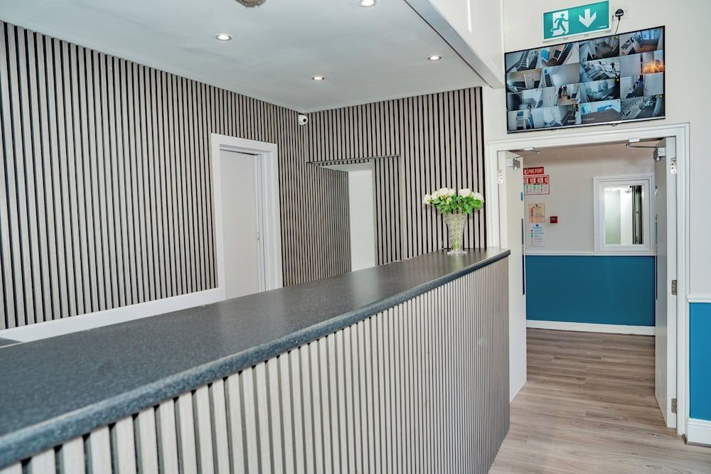 Iveagh Lodge 1