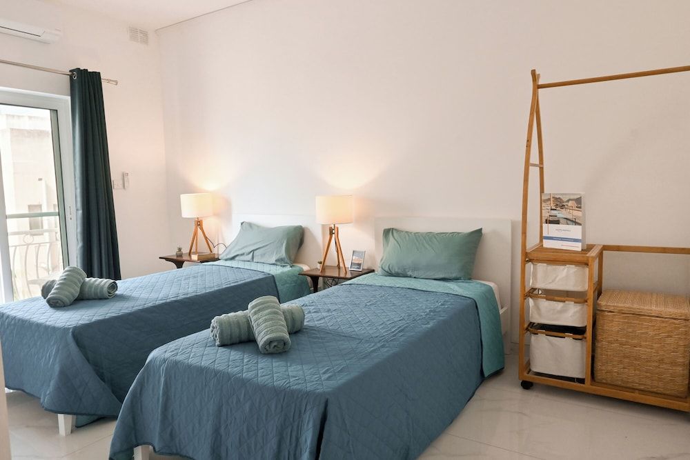 Yacht Marina View - Modern 3 Bdrs Apart M 2