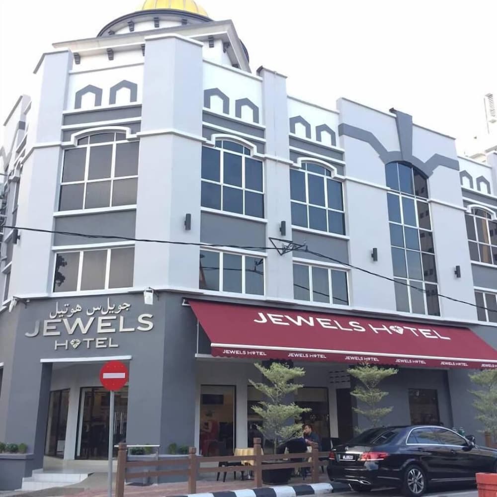 Jewels Hotel 1