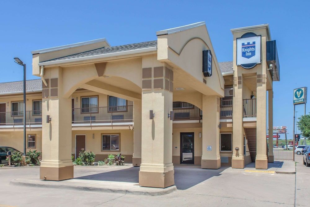Knights Inn - Forest Hill, TX 1