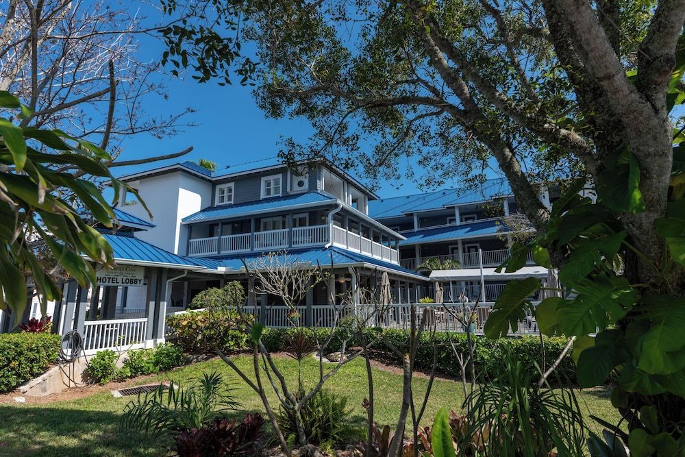 Pirate's Cove Resort and Marina - Stuart 1