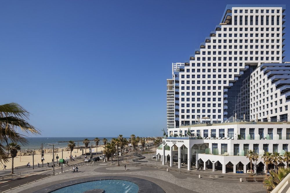Herbert Samuel Opera Tel Aviv 1