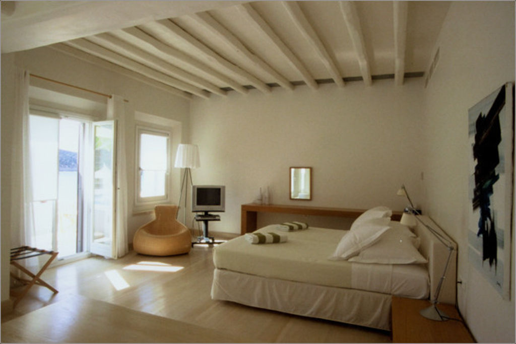 Elies Resorts 1
