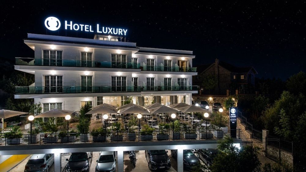 Hotel Luxury 1