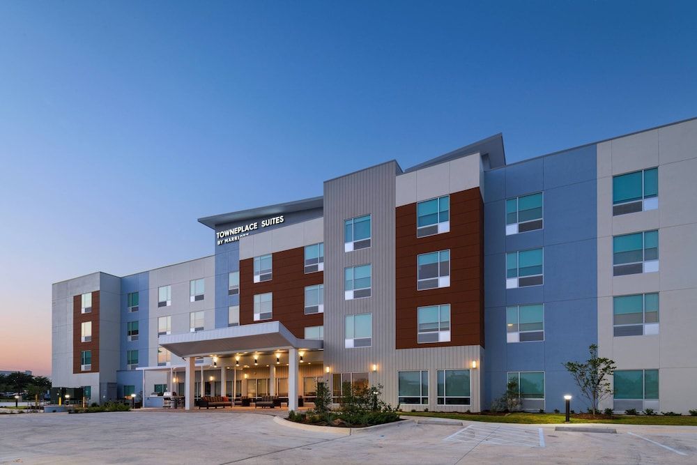 TownePlace Suites San Antonio Northwest at The RIM 1