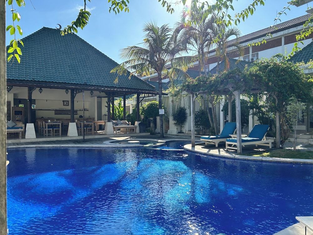 Artemis Villa Hotel 1