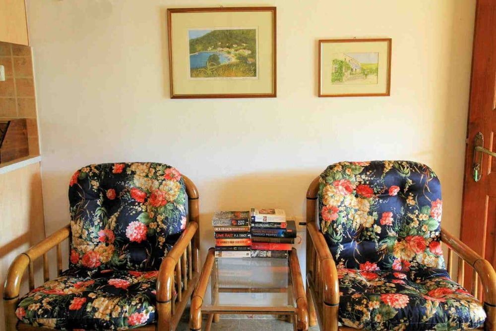 Cochelli Villas 2