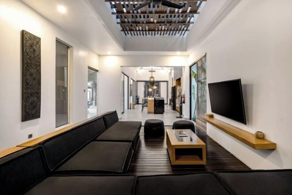 Villa Lina by BaliSuperHost 1