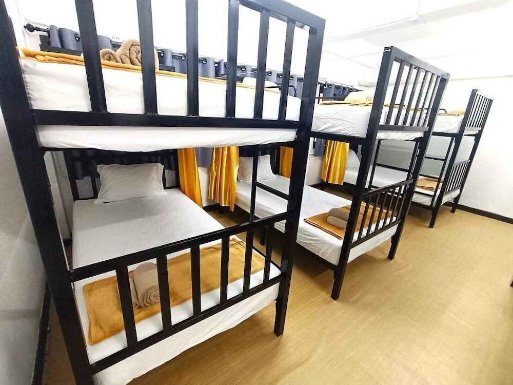 Silom Guesthouse 1