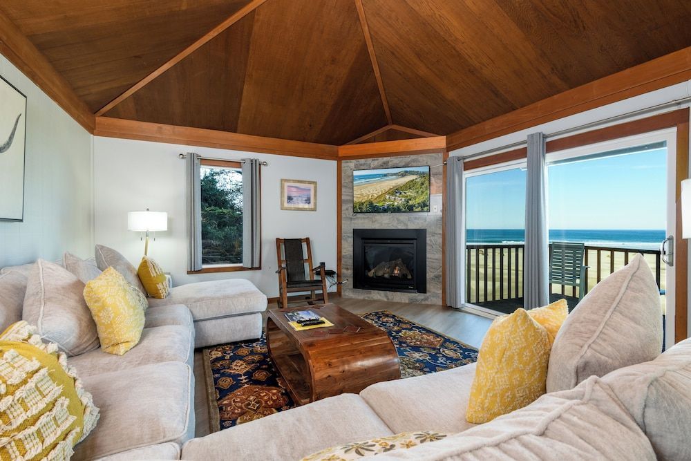 Little Creek Cove Beach Resort 1