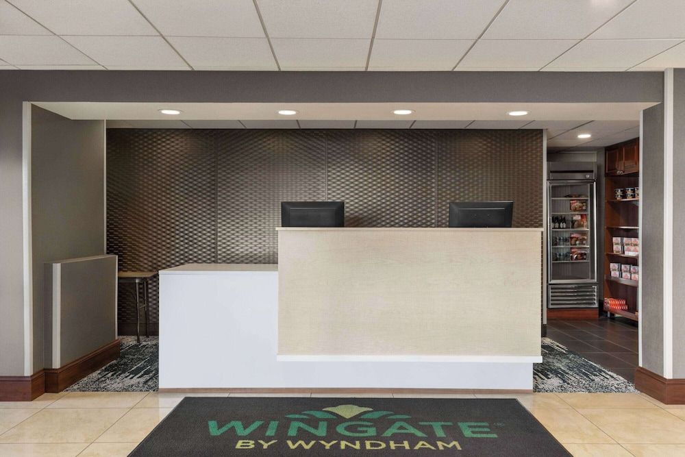 Wingate by Wyndham Fletcher at Asheville Airport 2