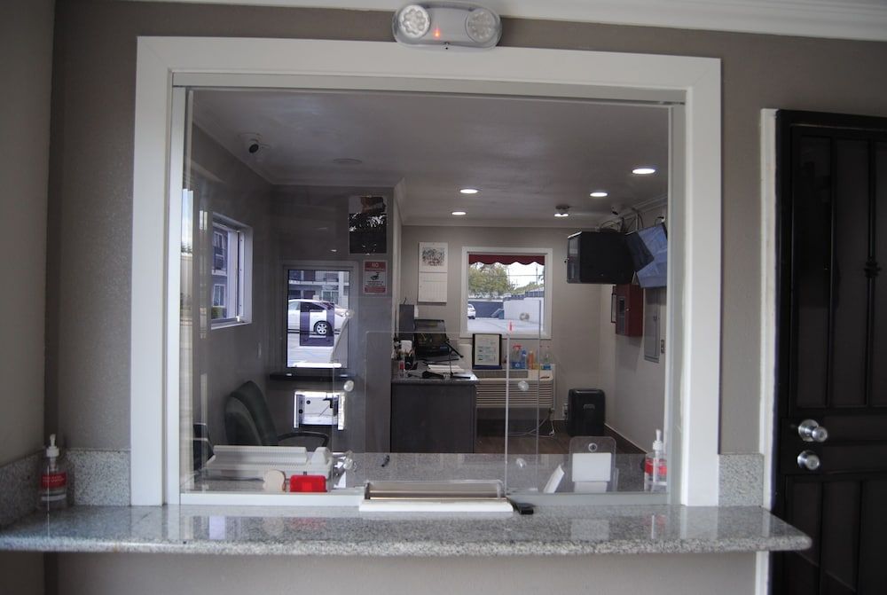 La Puente Inn 2