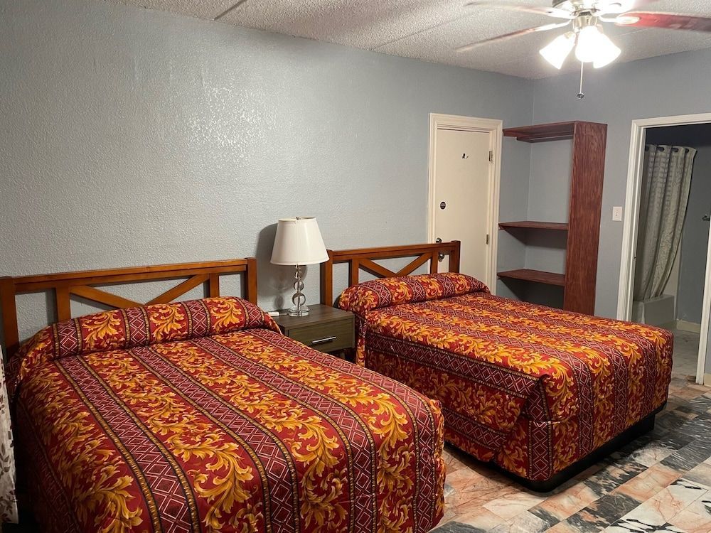 Southwind Inn 2