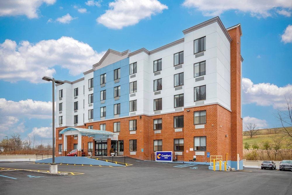Comfort Inn Staten Island 1