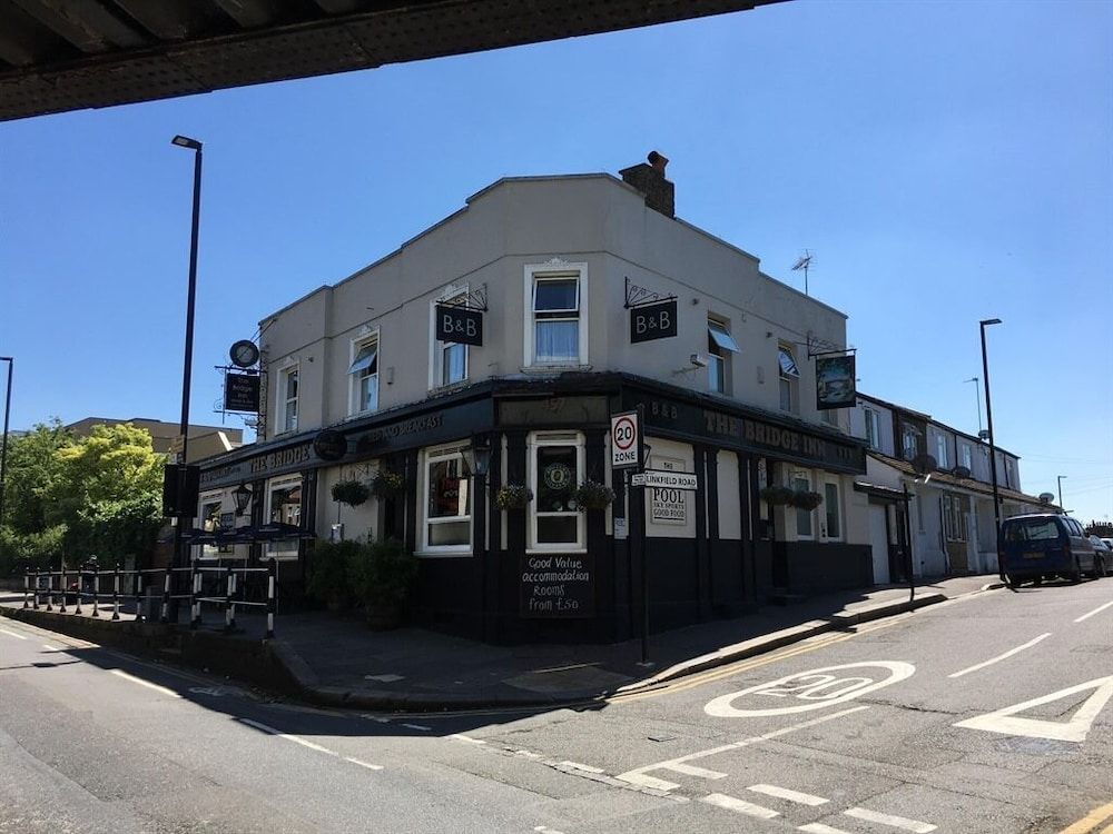 The Bridge Inn 1