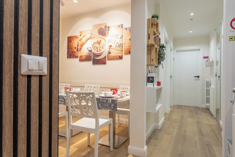 B&B Pensieri d'autore - Parcheggio e Self Check-in 1
