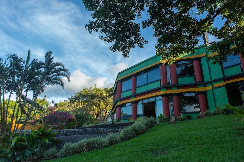 Lake Arenal Hotel, Brewery & Farm 1