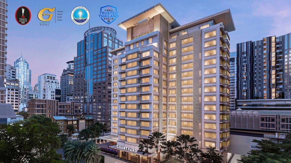 Courtyard by Marriott Bangkok 1