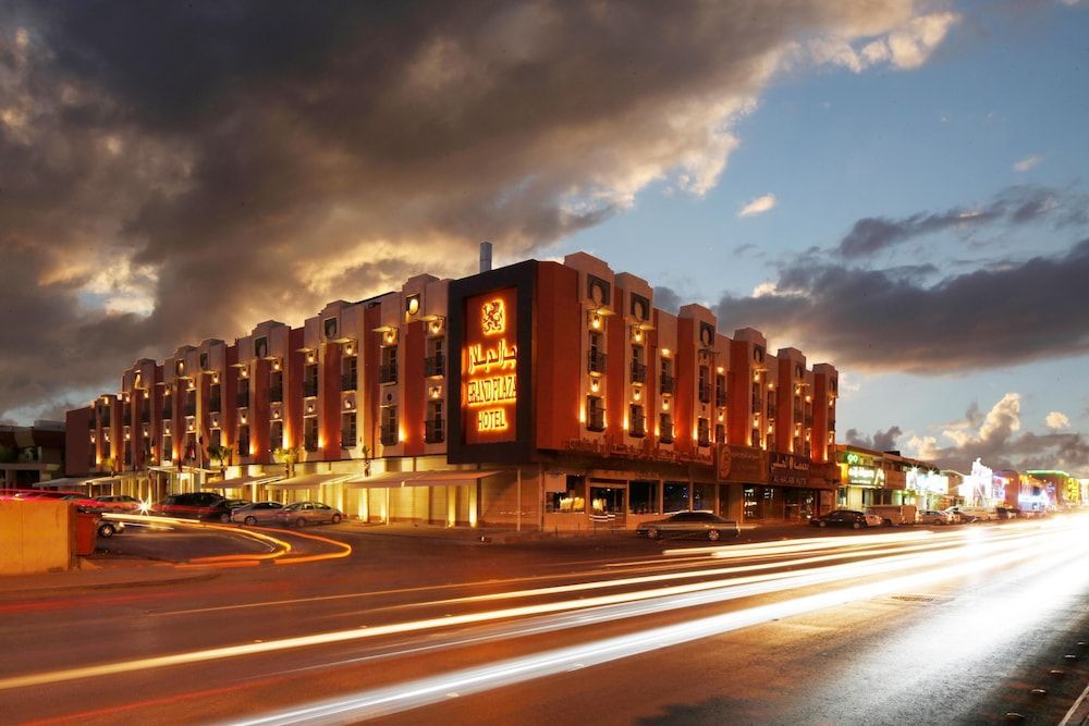 Grand Plaza Hotel - Takhasosi Riyadh 1