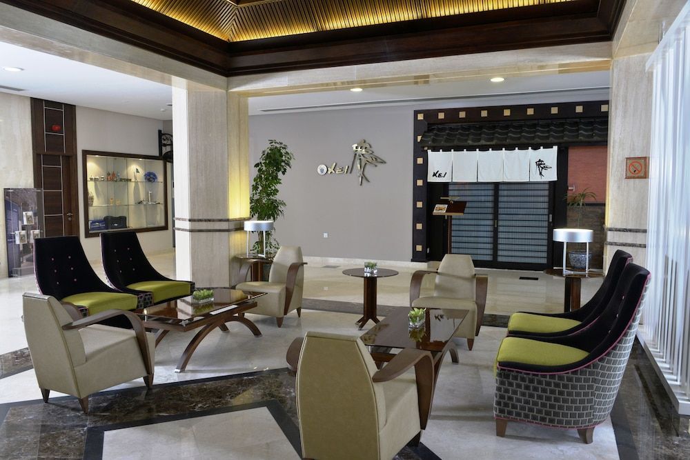 Golden Tulip Bahrain 2