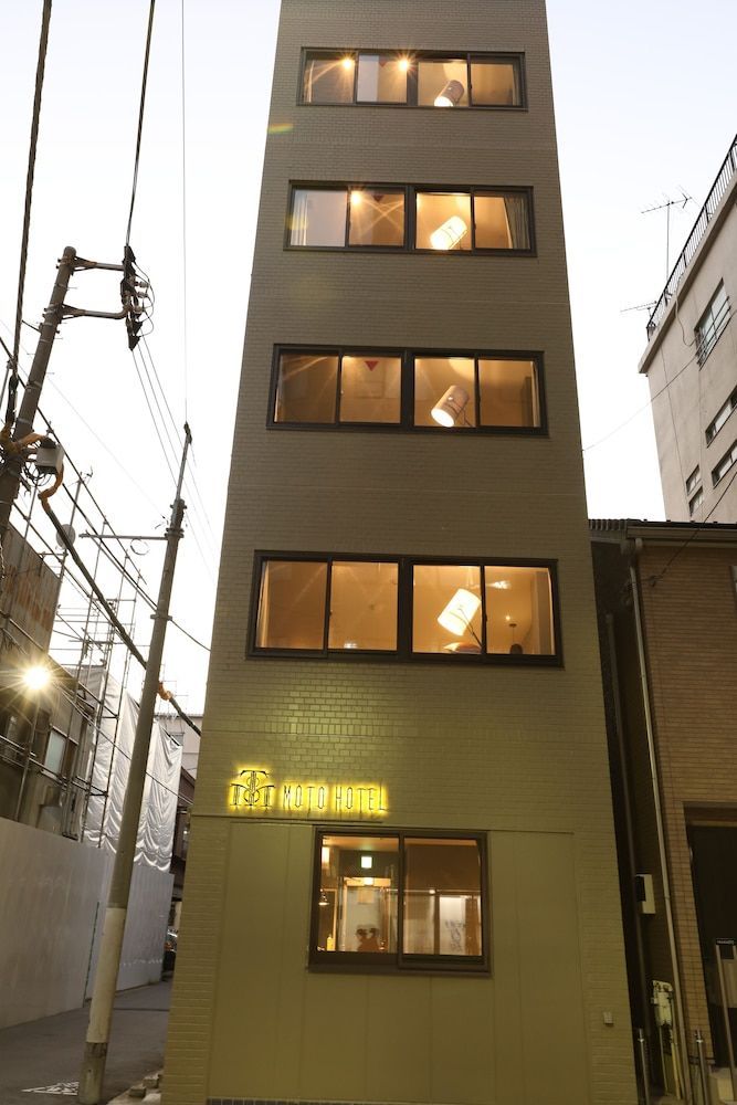 Moto Hotel 1