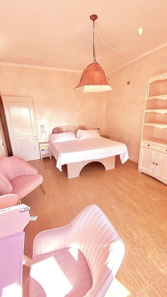 Bed and Dreams 2