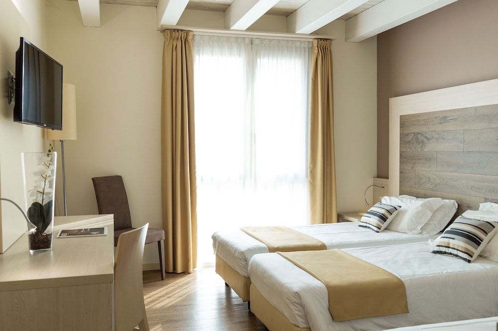 Hotel Alexander 1