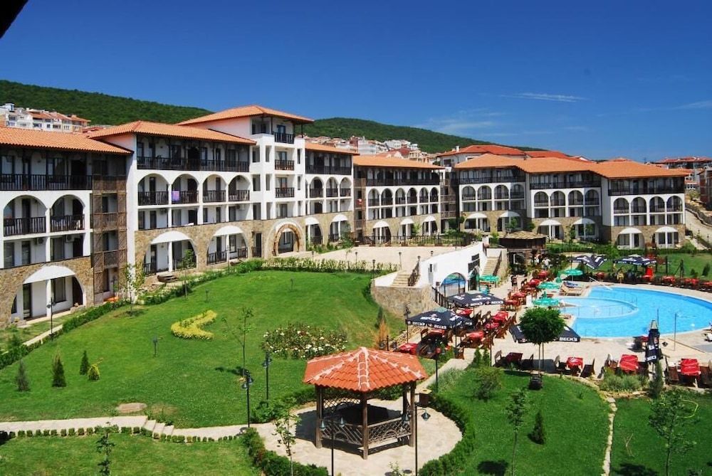 Watermill Apartments 1