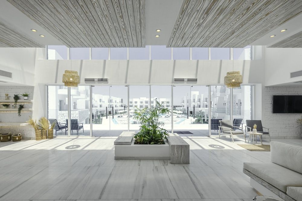 Tanoak Resort 2