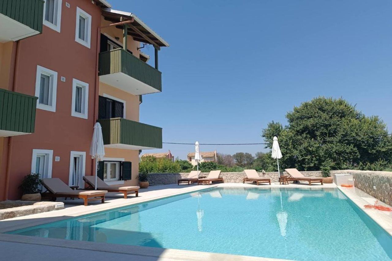 Porto Nirikos Lefkada 1