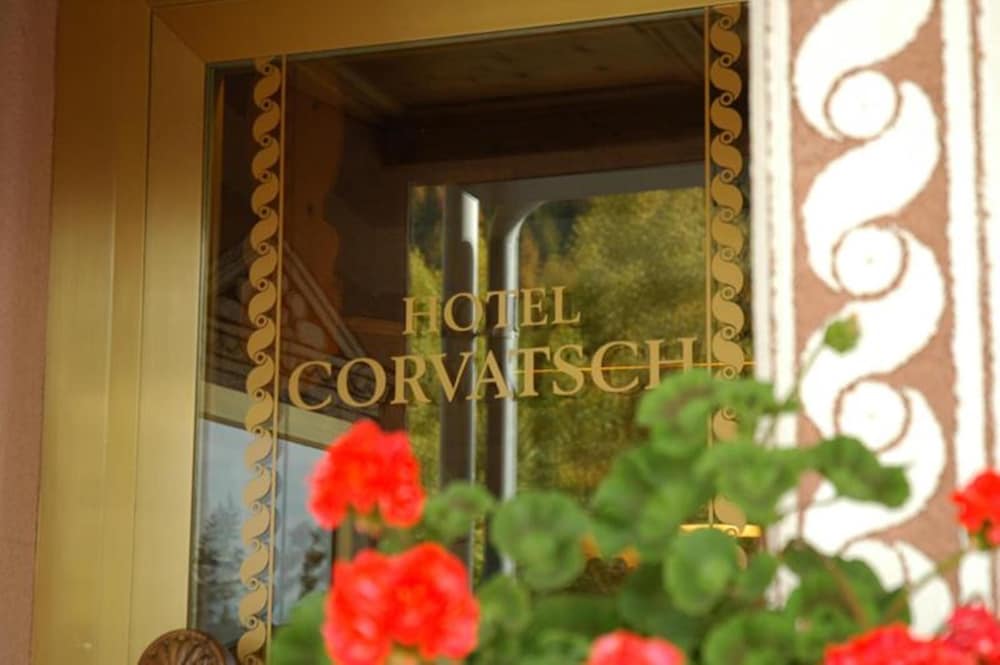 Hotel Corvatsch - Web Check-in 2