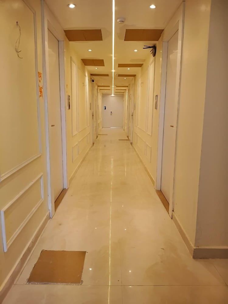 The Aura Hotel 2
