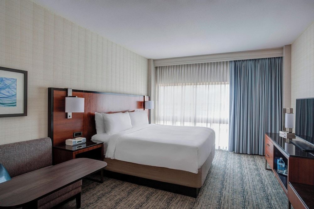 Houston Airport Marriott at George Bush Intercontinental 1