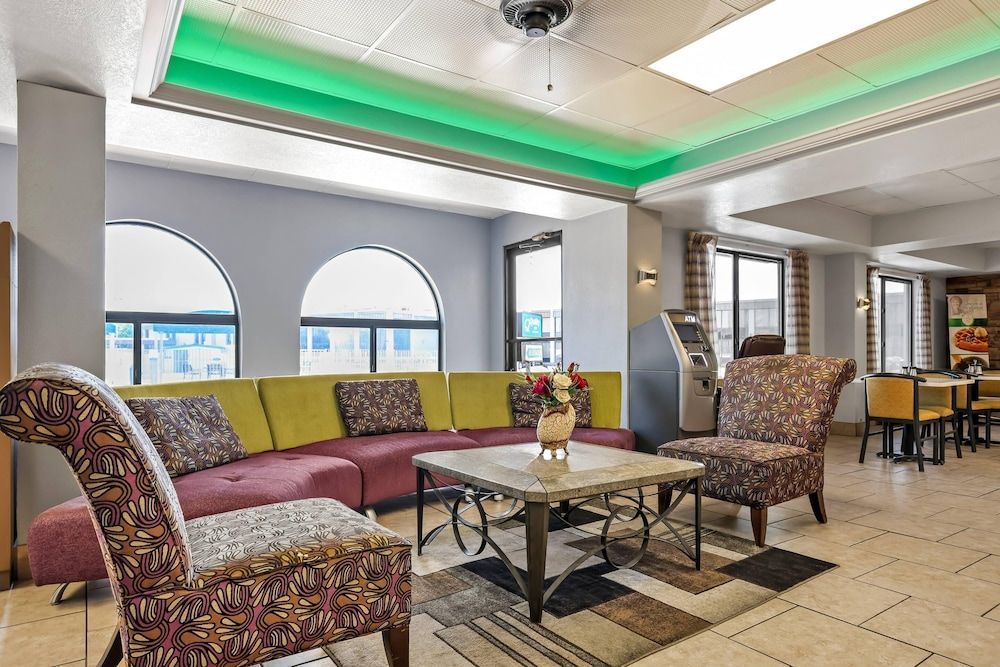 Quality Inn Bowling Green South 2