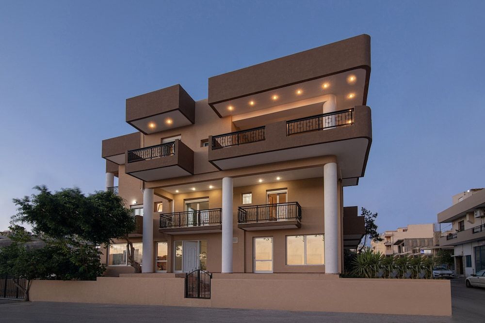 Happy Apartments 1