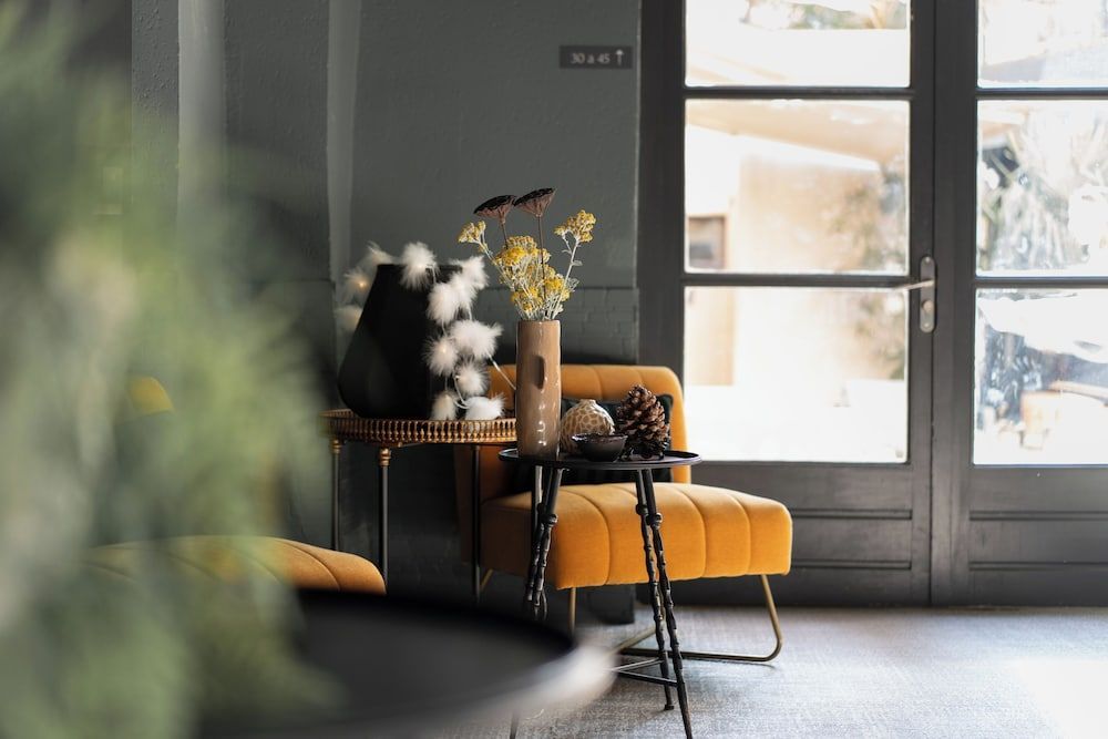 Le Victoria Boutique Hôtel - Charme au coeur du village historique - Accueil Vélo - Séminaire - Bar Lounge - Piscine 2