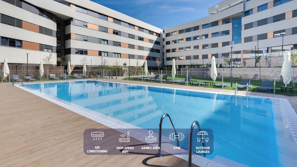 Livensa Living Studios Madrid Alcobendas 1