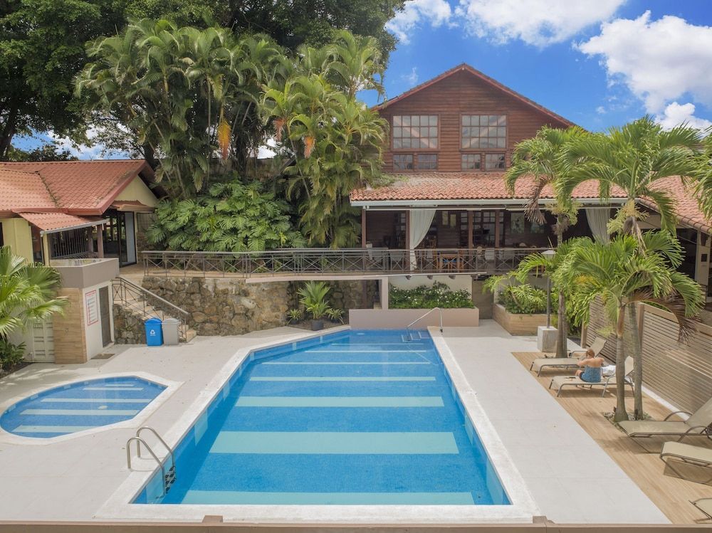 El Rodeo Estancia Boutique Hotel & Steakhouse 1
