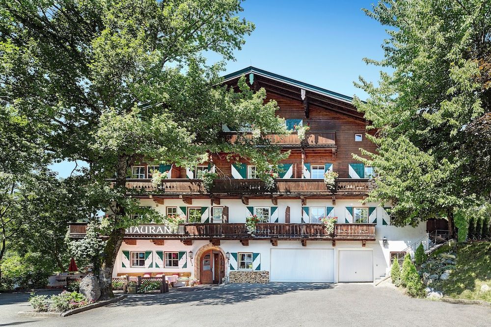 Landsitz Römerhof - Hotel Apartments 1